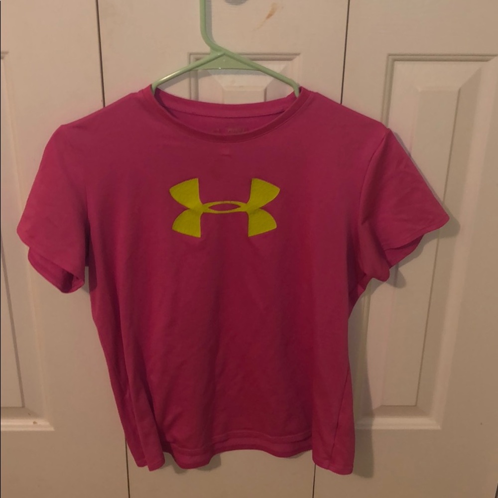 Under armor shirt